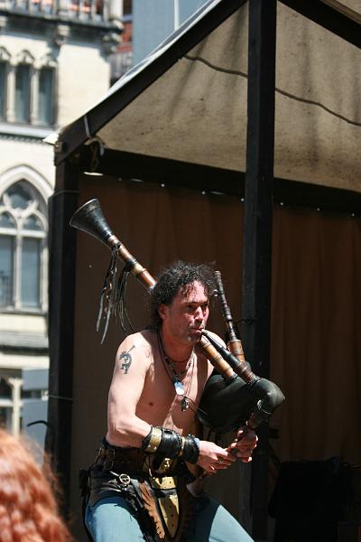 1058.JPG